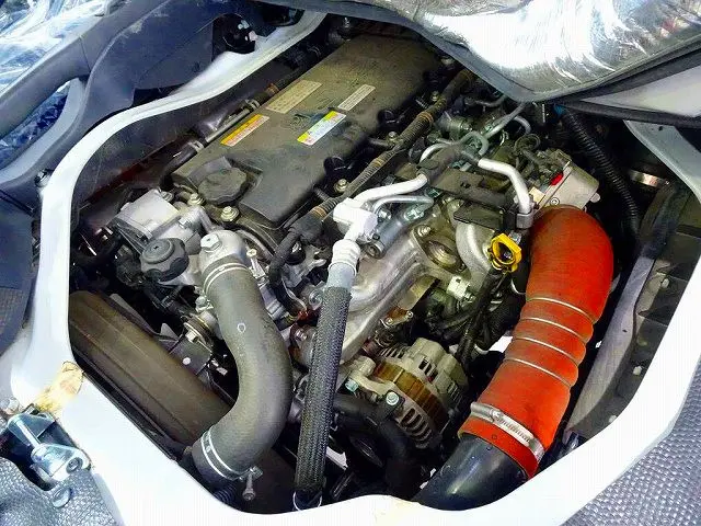 エンジンルーム|いすゞ エルフ 2RG-NJS88A改(4WD)の写真40
