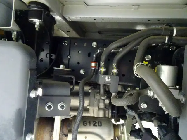 いすゞ エルフ 2RG-NJS88A改(4WD)の写真45