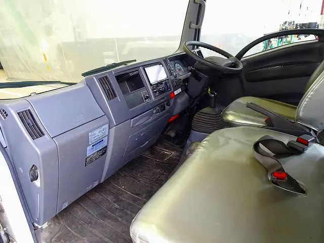 いすゞ エルフ TPG-NMS85AN(4WD)の写真7
