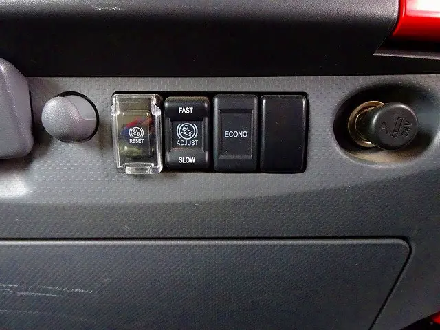 いすゞ エルフ TPG-NMS85AN(4WD)の写真12