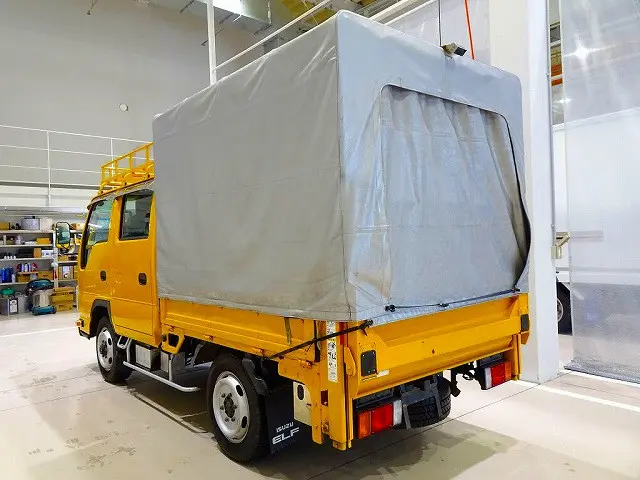 いすゞ エルフ TRG-NHS85A(4WD)の写真4