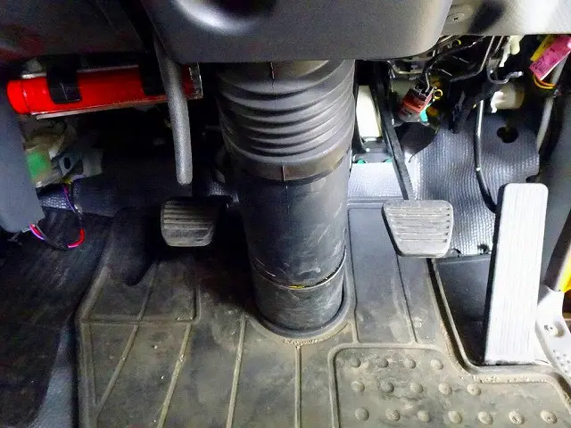 いすゞ エルフ TRG-NHS85A(4WD)の写真17