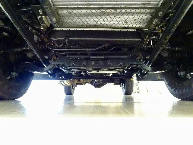 いすゞ エルフ TRG-NHS85A(4WD)の写真42