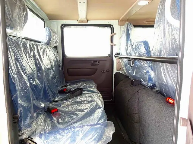Wキャブ 6人乗り PW(フロントのみ) リアヒーター付|三菱 キャンター 2RG-FBA20(2WD)の写真21