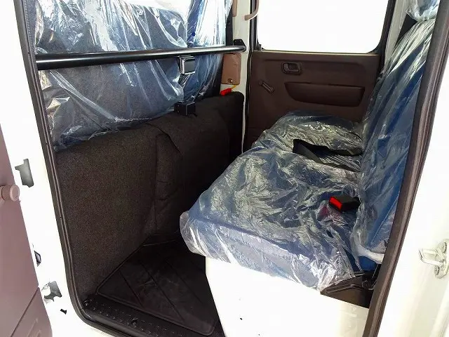 Wキャブ 6人乗り PW(フロントのみ) リアヒーター付|三菱 キャンター 2RG-FBA20(2WD)の写真22