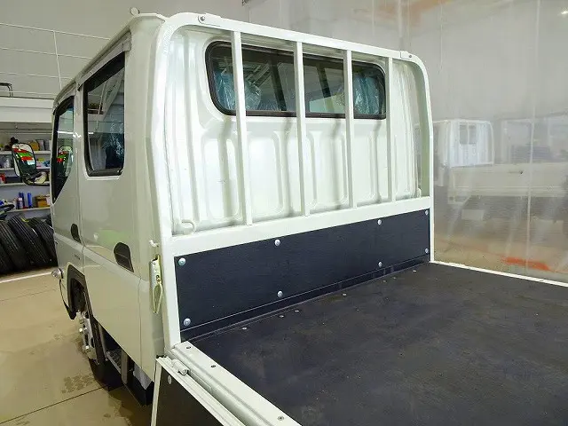 荷台内寸:209×161×38 三方開 リアアオリチェーン2個 垂直PG/600kg 極東開発/V601B-1MKT2 長:85cm/有効長:75cm 幅:157cm 左右リア支柱PGスイッチ|三菱 キャンター 2RG-FBA20(2WD)の写真28