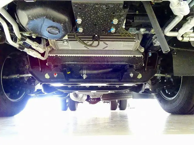 三菱 キャンター 2RG-FBA20(2WD)の写真45