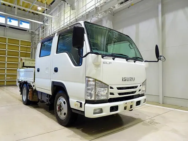 いすゞ エルフ TRG-NJS85A(4WD)の写真2