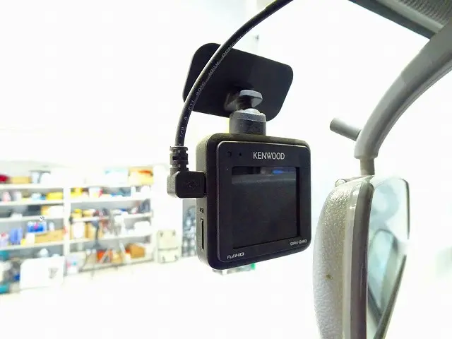 いすゞ エルフ TRG-NJS85A(4WD)の写真12