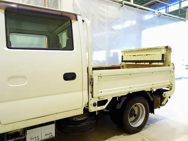 いすゞ エルフ TRG-NJS85A(4WD)の写真24