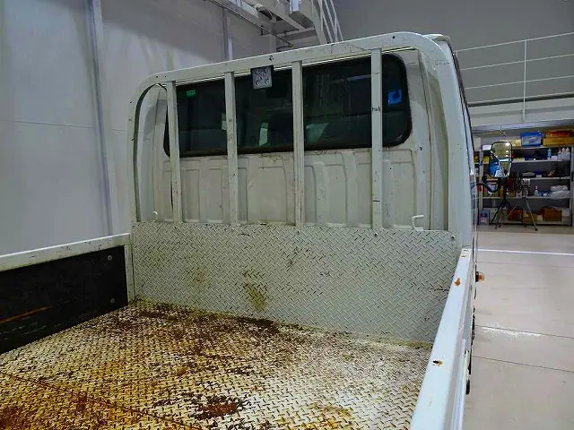 いすゞ エルフ TRG-NJS85A(4WD)の写真25