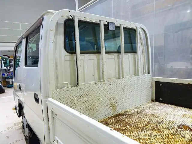 いすゞ エルフ TRG-NJS85A(4WD)の写真26