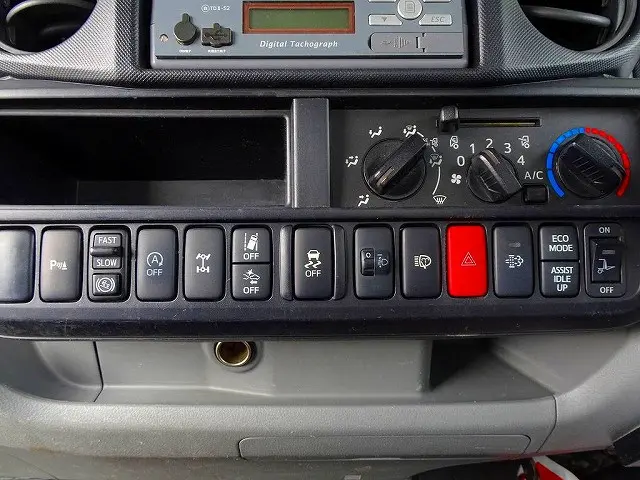 日野 デュトロ 2KG-XZU675M(4WD)の写真11