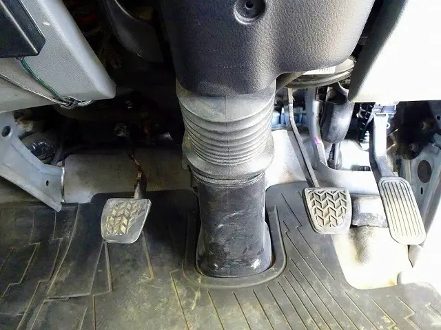 日野 デュトロ 2KG-XZU675M(4WD)の写真18