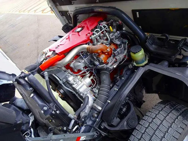 エンジンルーム|日野 デュトロ 2KG-XZU675M(4WD)の写真39