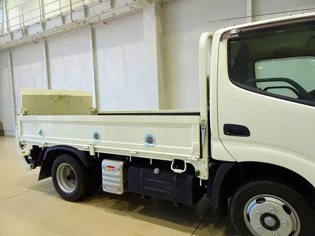 日野 デュトロ 2KG-XZU605Mの写真22