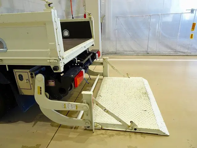 日野 デュトロ 2KG-XZU605Mの写真30