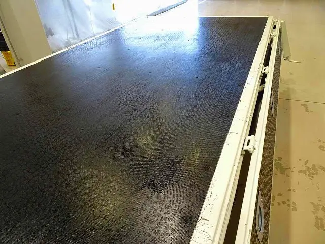 荷台内寸:302×161×38 三方開 左右セイコーラック ロープ穴3対 鳥居荷受けアルミ縞鋼板張り アーム式PG 600kg付|日野 デュトロ 2KG-XZU605Mの写真31