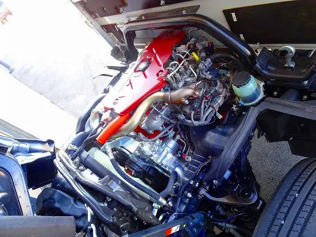 エンジンルーム|日野 デュトロ 2KG-XZU605Mの写真40