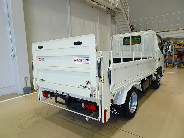 お問合せ管理No.D578　H28 ダイナ 1.35t FJL Wタイヤ 垂直P/G付|トヨタ ダイナ LDF-KDY231(2WD)の写真3