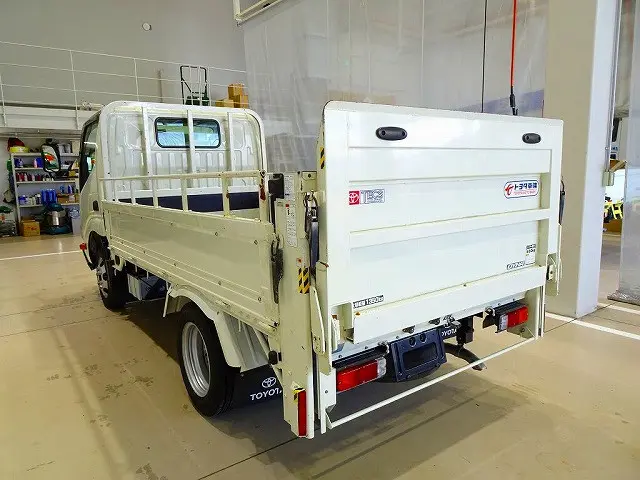 お問合せ管理No.D578　H28 ダイナ 1.35t FJL Wタイヤ 垂直P/G付|トヨタ ダイナ LDF-KDY231(2WD)の写真4