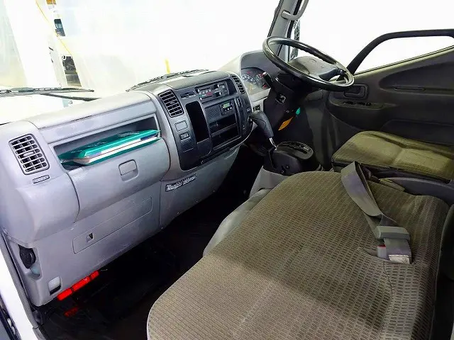 トヨタ ダイナ LDF-KDY231(2WD)の写真7