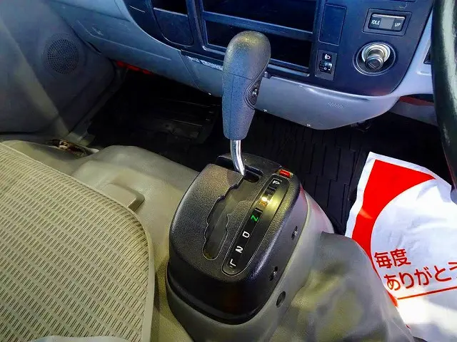フロアAT　2ペダル|トヨタ ダイナ LDF-KDY231(2WD)の写真14