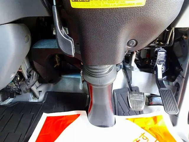 フロアAT　2ペダル|トヨタ ダイナ LDF-KDY231(2WD)の写真15