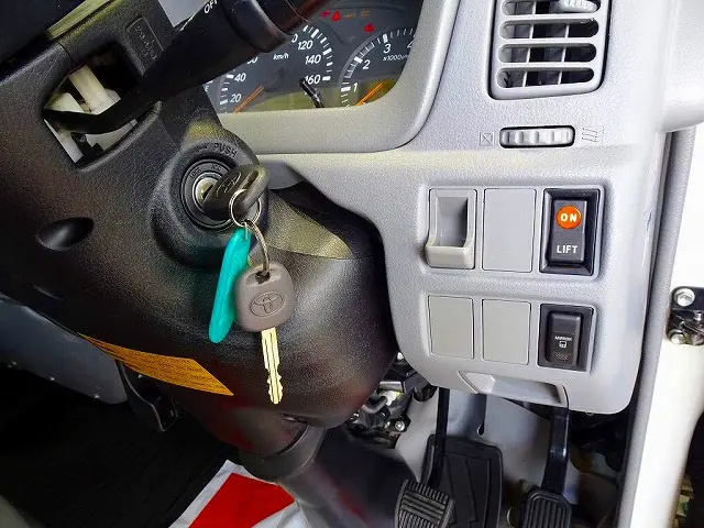 トヨタ ダイナ LDF-KDY231(2WD)の写真16