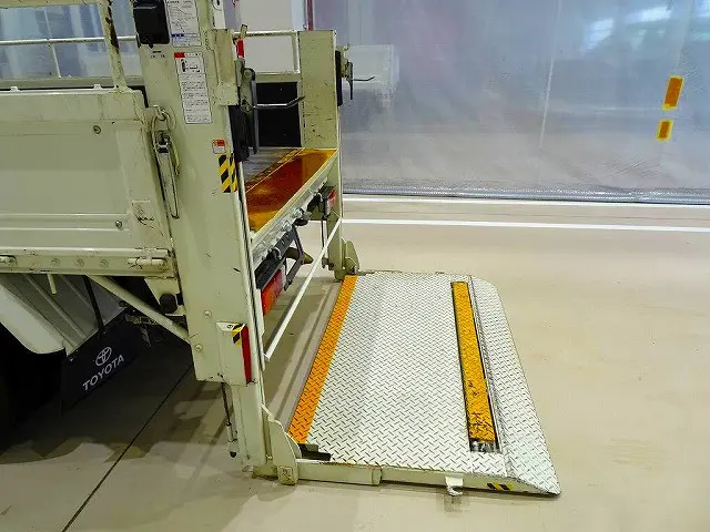 トヨタ ダイナ LDF-KDY231(2WD)の写真26