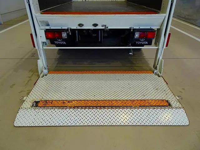 垂直パワーゲート　600kg　トヨタ車体/UT16M050260　長：85cm/有効長：70cm　幅：152cm　カートストッパー付　左リア支柱PGスイッチ|トヨタ ダイナ LDF-KDY231(2WD)の写真30