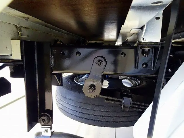 シャーシは 錆止め/マフラー塗装 仕上げに力を入れています。|トヨタ ダイナ LDF-KDY231(2WD)の写真43