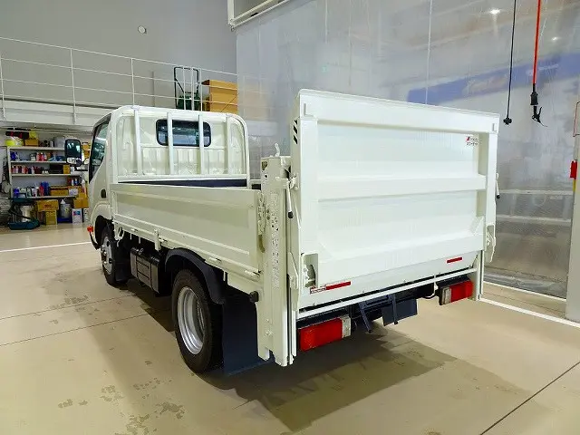日野 デュトロ 2KG-XZU675M(4WD)の写真4