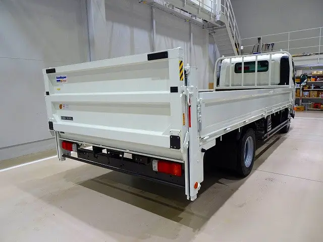 お問合せ管理No.D734　R5 デュトロ 3.5t FJL ワイド超ロング 2段折れ式垂直P/G付 未使用車|日野 デュトロ 2PG-XZU720M(2WD)の写真3