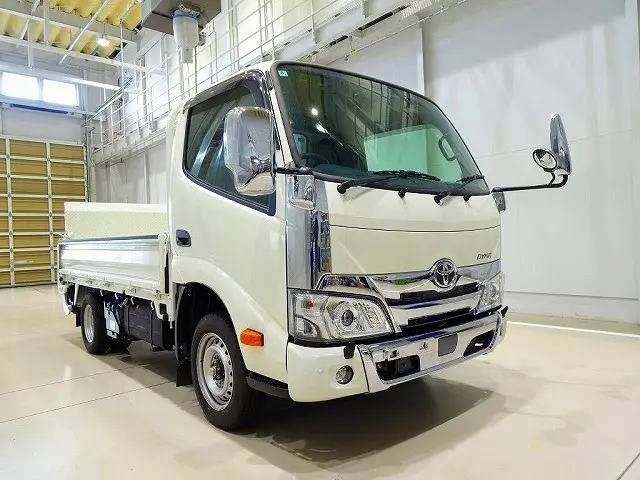 トヨタ ダイナ 2PG-GDY281(4WD)の写真2