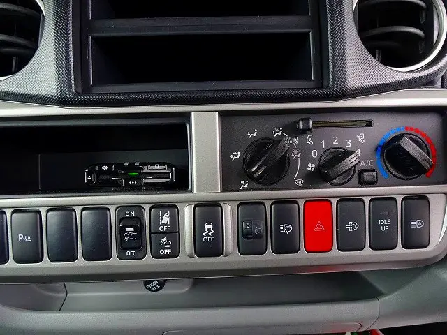 トヨタ ダイナ 2PG-GDY281(4WD)の写真11