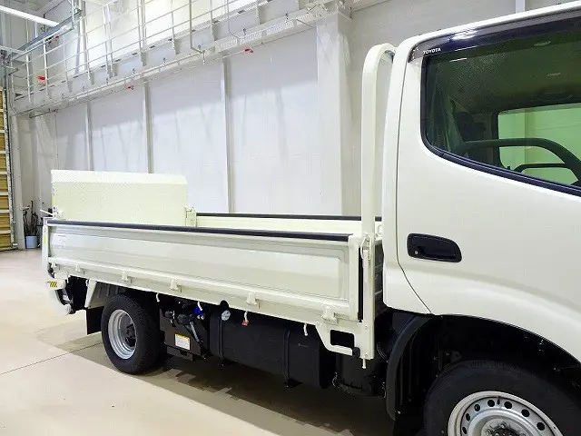荷台内寸：312×160×38　三方開　スチールボディ　左右アオリ上部プロテクター　鳥居作業灯1個　アーム式PG/600kg付|トヨタ ダイナ 2PG-GDY281(4WD)の写真21