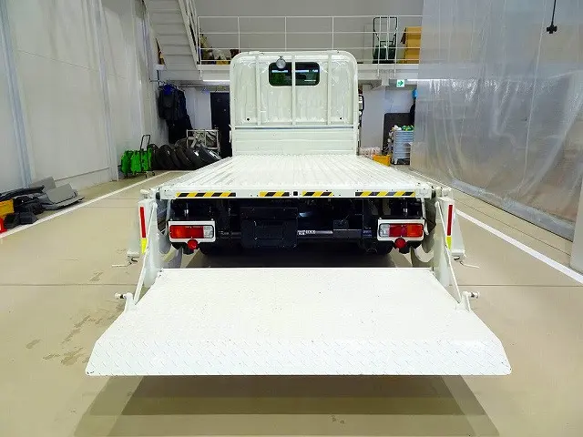 荷台内寸：312×160×38　三方開　スチールボディ　左右アオリ上部プロテクター　鳥居作業灯1個　アーム式PG/600kg付|トヨタ ダイナ 2PG-GDY281(4WD)の写真29
