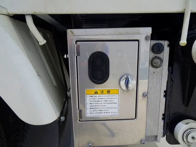 トヨタ ダイナ 2PG-GDY281(4WD)の写真30