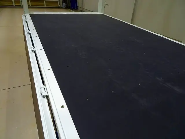 荷台内寸：309×161×38　三方開　垂直パワーゲート　600kg　極東開発/V602C-4MKT2　長：102cm/有効長：89cm　幅：158cm　左リア支柱PGスイッチ|三菱 キャンター 2RG-FBAV0(2WD)の写真26