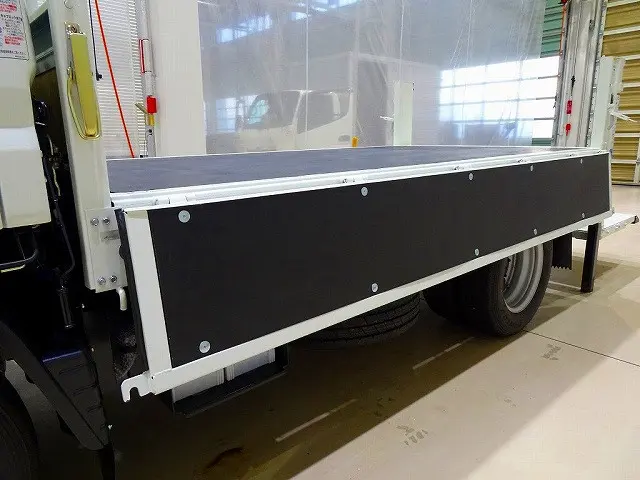 荷台内寸：309×161×38　三方開　垂直パワーゲート　600kg　極東開発/V602C-4MKT2　長：102cm/有効長：89cm　幅：158cm　左リア支柱PGスイッチ|三菱 キャンター 2RG-FBAV0(2WD)の写真27