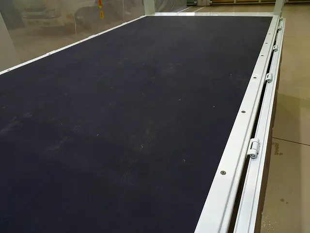 荷台内寸：309×161×38　三方開　垂直パワーゲート　600kg　極東開発/V602C-4MKT2　長：102cm/有効長：89cm　幅：158cm　左リア支柱PGスイッチ|三菱 キャンター 2RG-FBAV0(2WD)の写真28