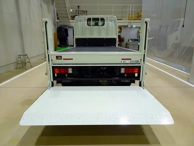 荷台内寸：309×161×38　三方開　垂直パワーゲート　600kg　極東開発/V602C-4MKT2　長：102cm/有効長：89cm　幅：158cm　左リア支柱PGスイッチ|三菱 キャンター 2RG-FBAV0(2WD)の写真29