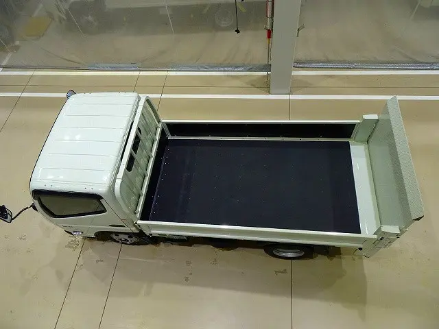 三菱 キャンター 2RG-FBAV0(2WD)の写真34