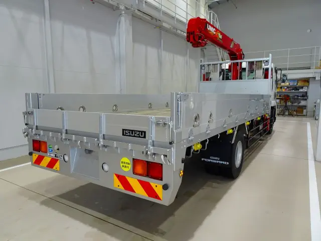 いすゞ フォワード 2RG-FSR90S2(2WD)の写真7