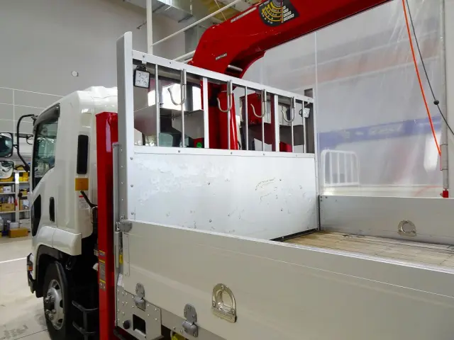 いすゞ フォワード 2RG-FSR90S2(2WD)の写真28