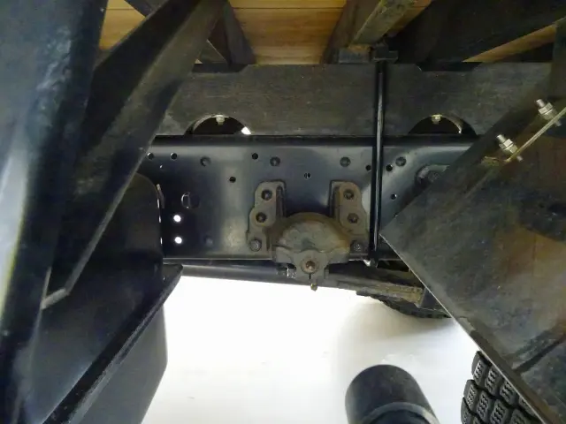 いすゞ フォワード 2RG-FSR90S2(2WD)の写真44