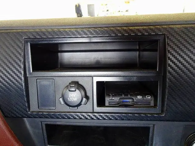 日野 レンジャー 2KG-FD2ABA(2WD)の写真13