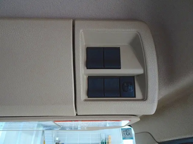 日野 レンジャー 2KG-FD2ABA(2WD)の写真19