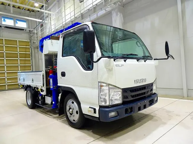いすゞ エルフ 2RG-NKR88A(2WD)の写真2